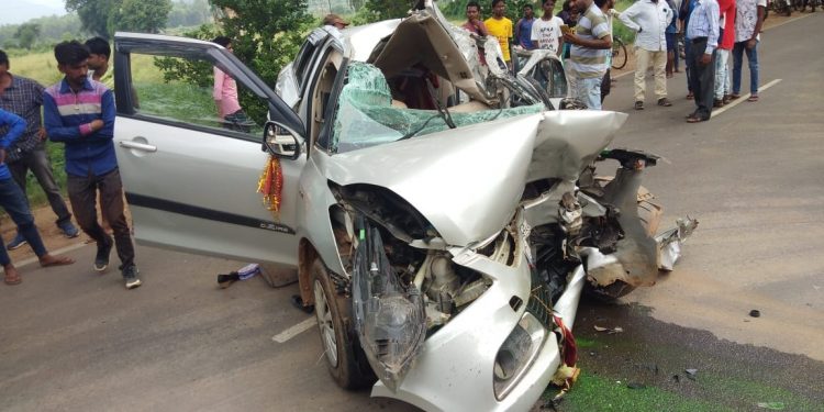 1 killed, 5 of family hurt in road mishap