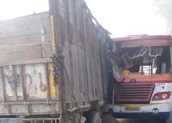 11 passengers killed, 25 injured as speeding bus rams into truck