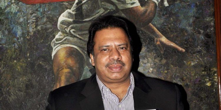 Squash great Jahangir Khan want Pakistan to fight throughout the match