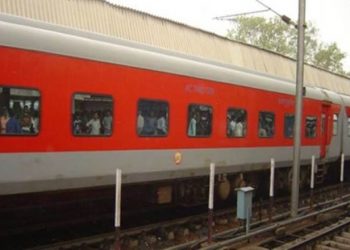 4 dead after Rajdhani Express runs over in UP