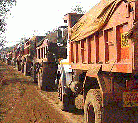 Delay in road work hits miners, truckers in Sundargarh