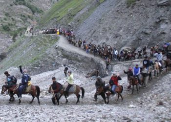 Amarnath Yatra resumes after daylong suspension