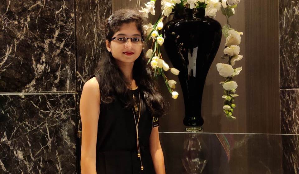 15-year-old Berhampur girl Tanisha dazzles the ramp, reaches finals -  OrissaPOST