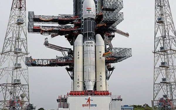 India's heavy rocket 'Bahubali' gearing up for Moon