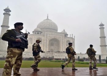 Security at Taj Mahal to beef up after Shiv Sena threat