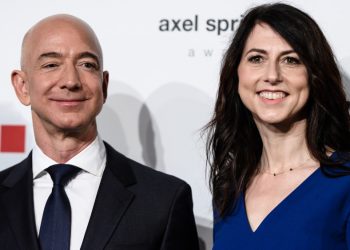 Under the agreement, MacKenzie Bezos, 49, will receive approximately 19.7 million Amazon.com shares, giving her a four percent stake in the company valued at USD 38.3 billion.
