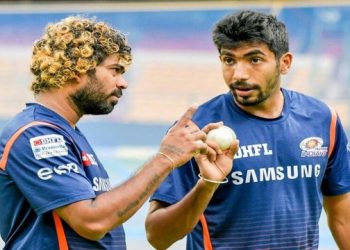 Jasprit Bumrah (R) and Lasith Malinga during a Mumbai Indians practice session