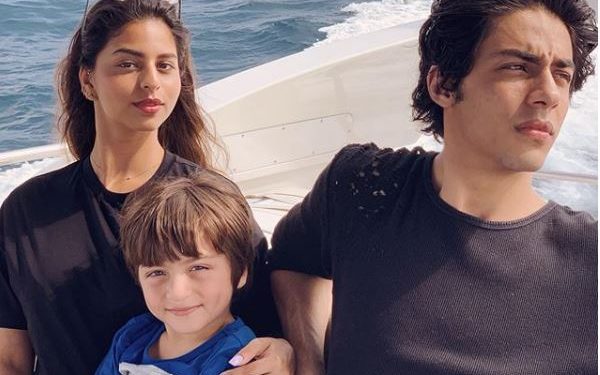 Gauri Khan shares image of her 'three little hearts'