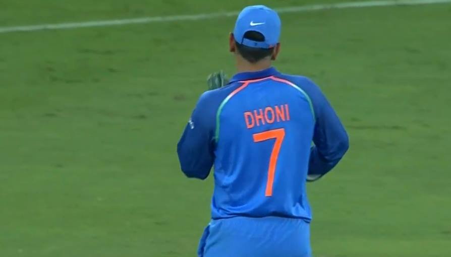 dhoni in indian jersey