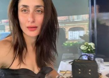 Recently, a picture of Kareena wearing a no make-up look went viral on social media.