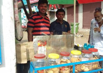 Friendship brews into tea stall partnership