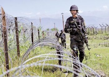 Defence sources said Pakistan Army resorted to unprovoked shelling with mortars and firing of small arms first in Krishna Ghati, then in Mankote and Shahpur sectors of the LoC.