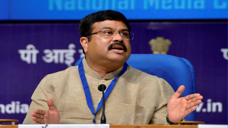 Pradhan holds energy co-op talk with Russia