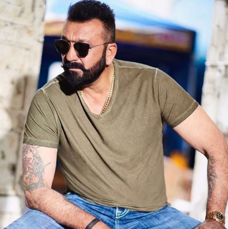 Birthday boy Sanjay Dutt used to wash his mouth with alcohol