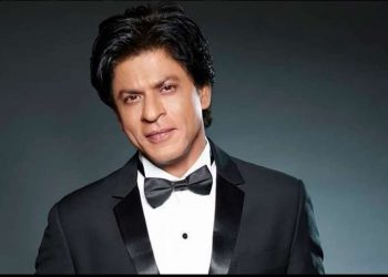 Know why SRK had to dub twice during 'The Lion King'