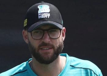 Speaking about New Zealand's last game which they lost to England by 119 runs in Durham, Vettori said that the hosts came out with an incredible performance for the second time in a row to seal their spot in the knockouts.