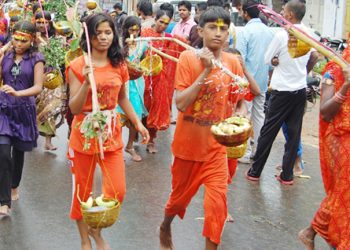 Women devotees Bol Bom Odisha