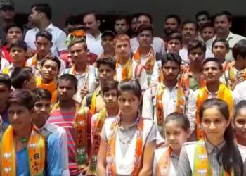 Sushil Singh addressed the students in their classroom and welcomed them into the Bharatiya Janata Party (BJP) fold.