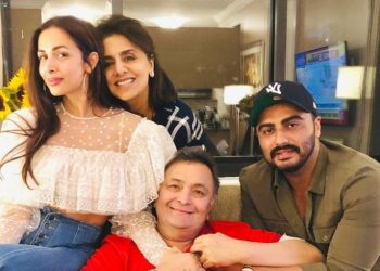 Rishi, Neetu spend 'fun evening' with Arjun, Malaika