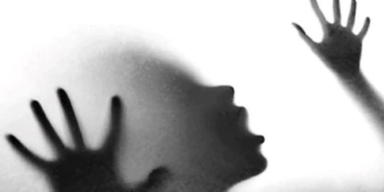The teenager was presented before the Child Welfare Committee (CWC) in Bhawnipatna, which sent her to a shelter home.