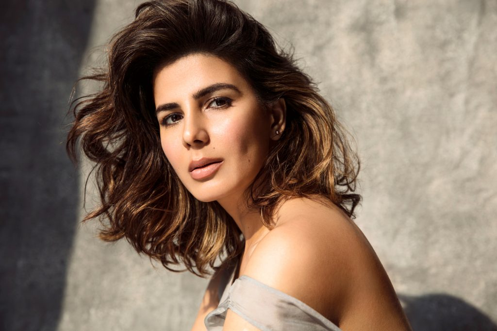 Uri actress Kirti Kulhari joins 'The Girl on the Train'