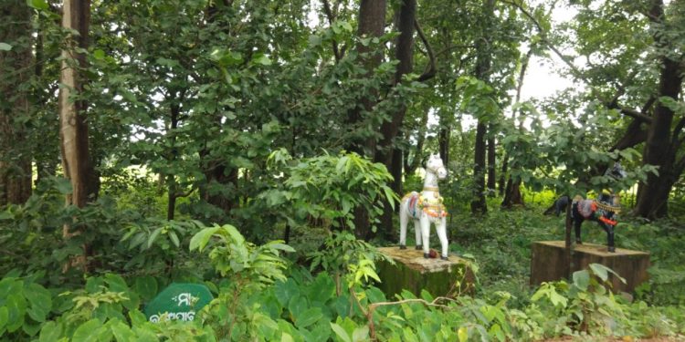 SDC plan ‘fails’ to cover many shrines, Keonjhar tribals sore