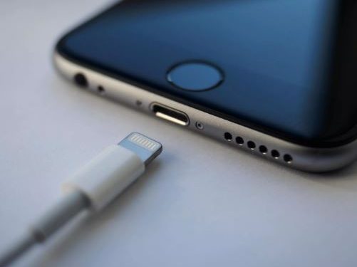 Do you know smartphone charging cable can steal your data too?
