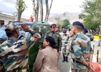 Dhoni reached Ladakh Wednesday where he received a warm reception from the Army personnel and interacted with them.