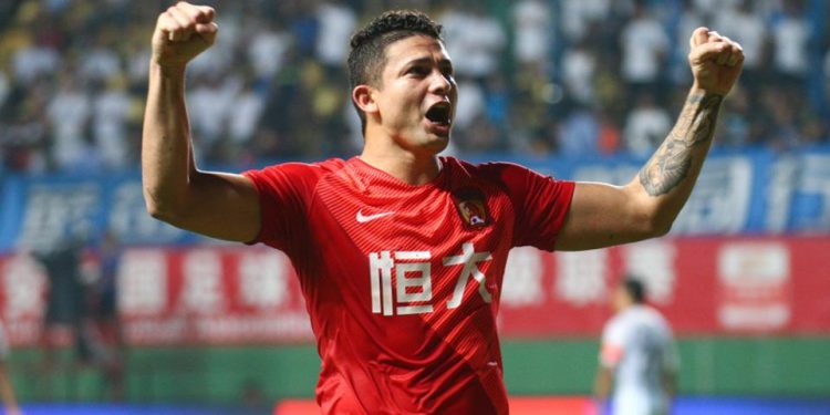 The move has divided Chinese football fans and experts, however, as coach Marcello Lippi attempts to guide the nation to only their second World Cup.