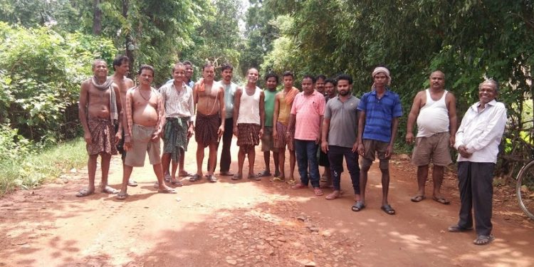 Locals demand Vigilance probe into botched-up PMGSY road