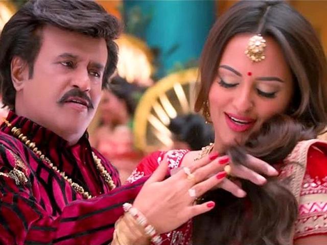 Rajinikanth romanced with these actresses who are much younger to him