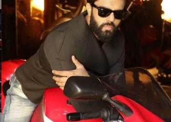 Birthday boy Manish Paul credits Salman Khan for changing his life