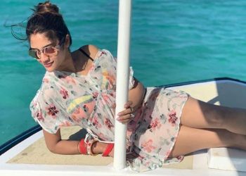 Nusrat Jahan’s honeymoon photos featuring her in a one-piece go viral; See pics 