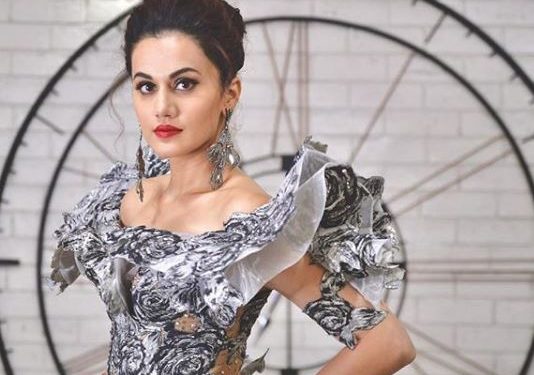Birthday girl Taapsee Pannu fell in love for the first time in Class IX