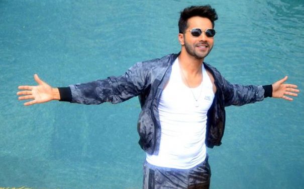 Watch Varun Dhawan performing daring stunt on speed boat