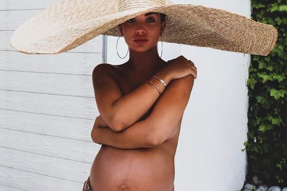 Amy Jackson shares pic of baby bump, stretch marks, weight gain
