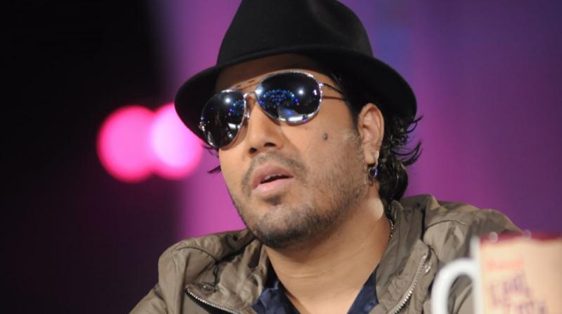 AICWA bans Mika Singh from Indian film industry