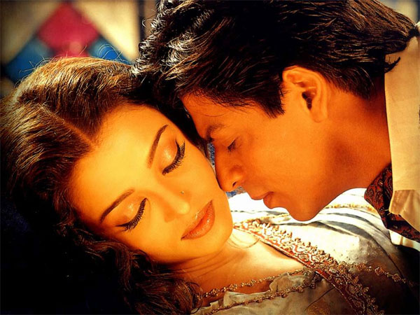 These couples romanced and also played role of siblings in films