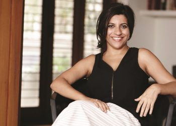 Check out Zoya Akhtar's hilarious comment on Ranveer's pic