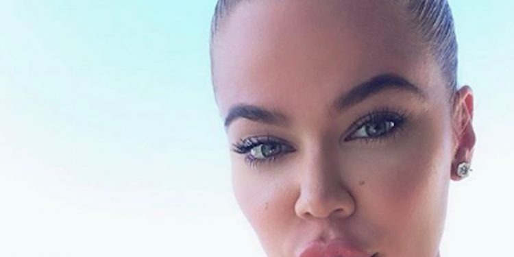 Fans blasts Khloe Kardashian for her lip fillers in new pics