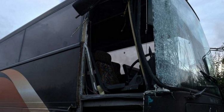 The incident occurred when the bus, carrying 35 passengers, was going to Kandia from Bagru of the Khyber Pakhtunkhwa province.