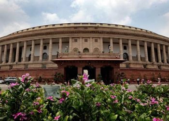 The House, however, returned the bill seeking to increase the number of judges in the Supreme Court to the Lok Sabha without discussion.