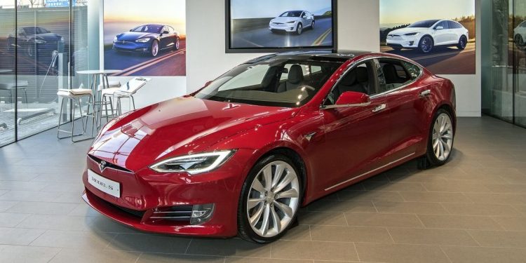 Thieves decamp with 'extra-secure' Tesla car in 30s flat