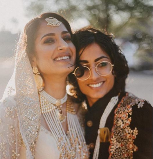 Indo Pak Lesbian Couple Tie Knot In California Pictures Go Viral
