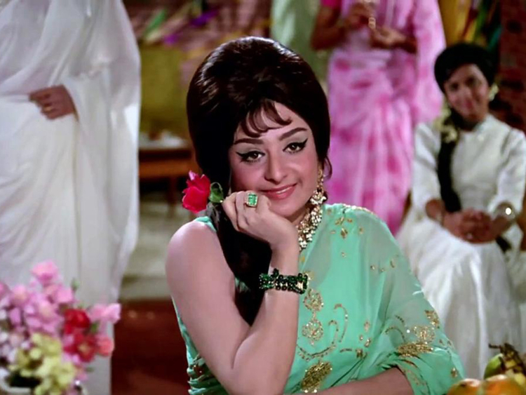 Happy birthday Saira Banu; Before Dilip Kumar Saira Banu loved this actor