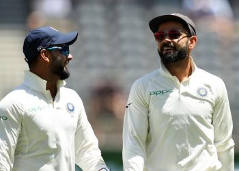 Rishabh Pant (L) and Virat Kohli