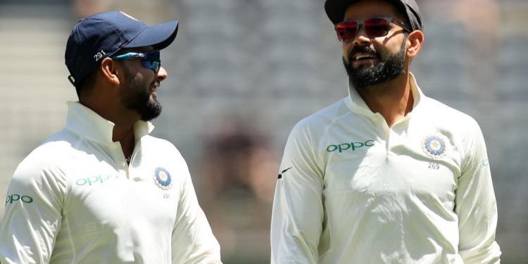 Rishabh Pant (L) and Virat Kohli