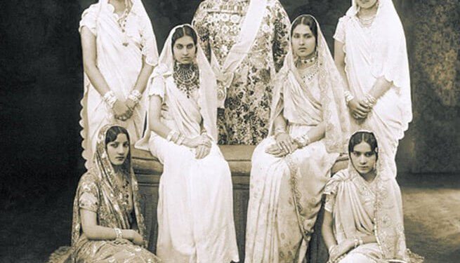 Indian king who had 365 wives and 53 children