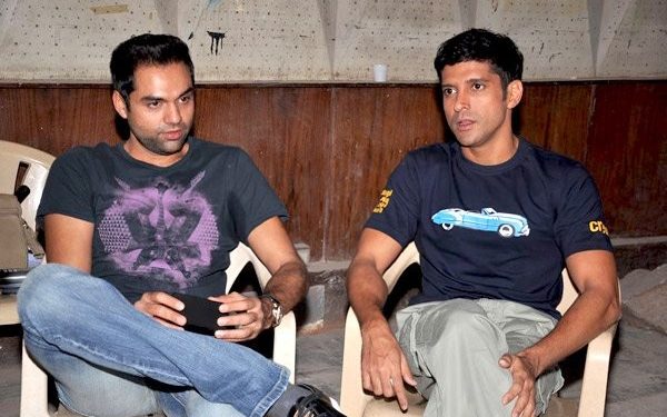 Abhay Deol (L) and Farhan Akhtar