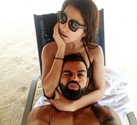 Virat Anushka set the temperature soaring with beach pic